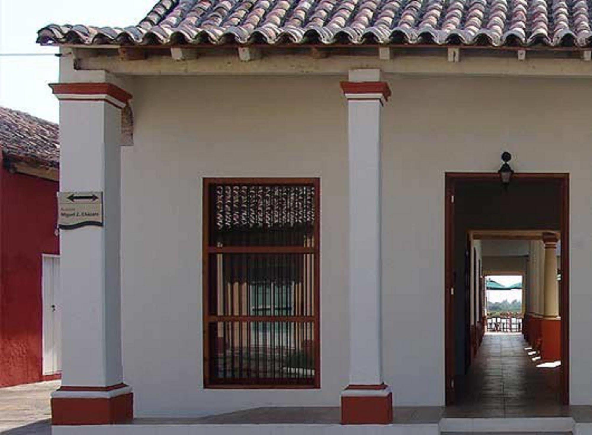 Casa Del Rio Hotell Tlacotalpan Exteriör bild