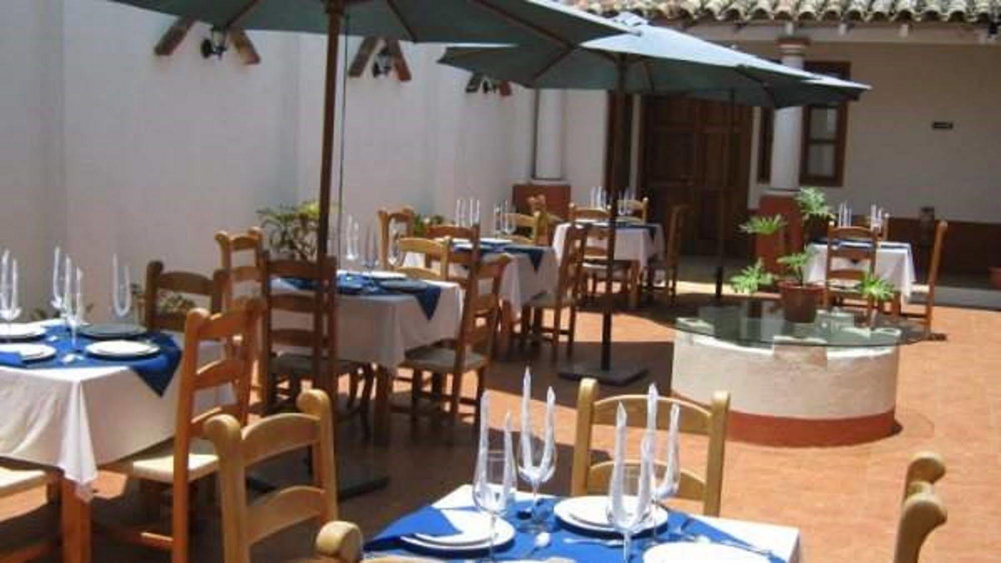 Casa Del Rio Hotell Tlacotalpan Exteriör bild